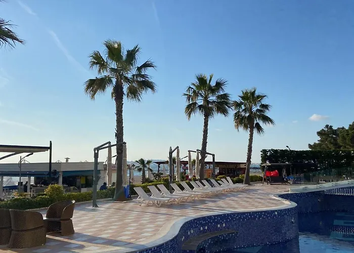 Apartman Lydia's Place By The