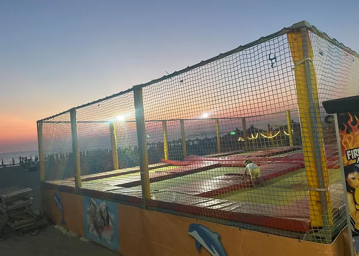 Lydia's Place By The Apartman