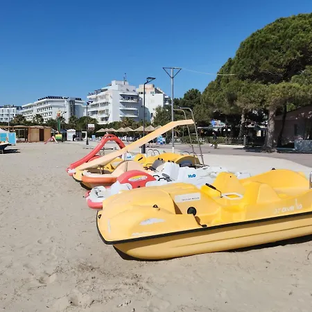 Apartman Lydia's Place By The Golem