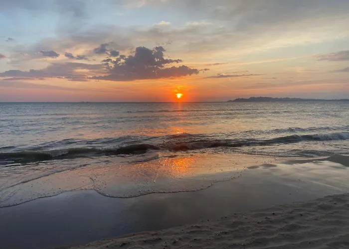 Lydia's Place By The * Golem (Tirana)